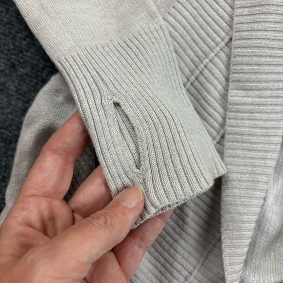 LULULEMON Women’s Blush Pink Transformation Wrap heathered dune/white size: 6 - Picture 4 of 9